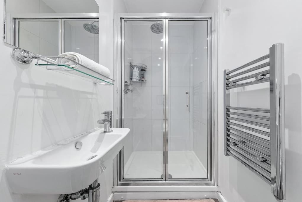 Flat In Piccadilly, Leicester, Chinatown Vr13 Лондон Экстерьер фото
